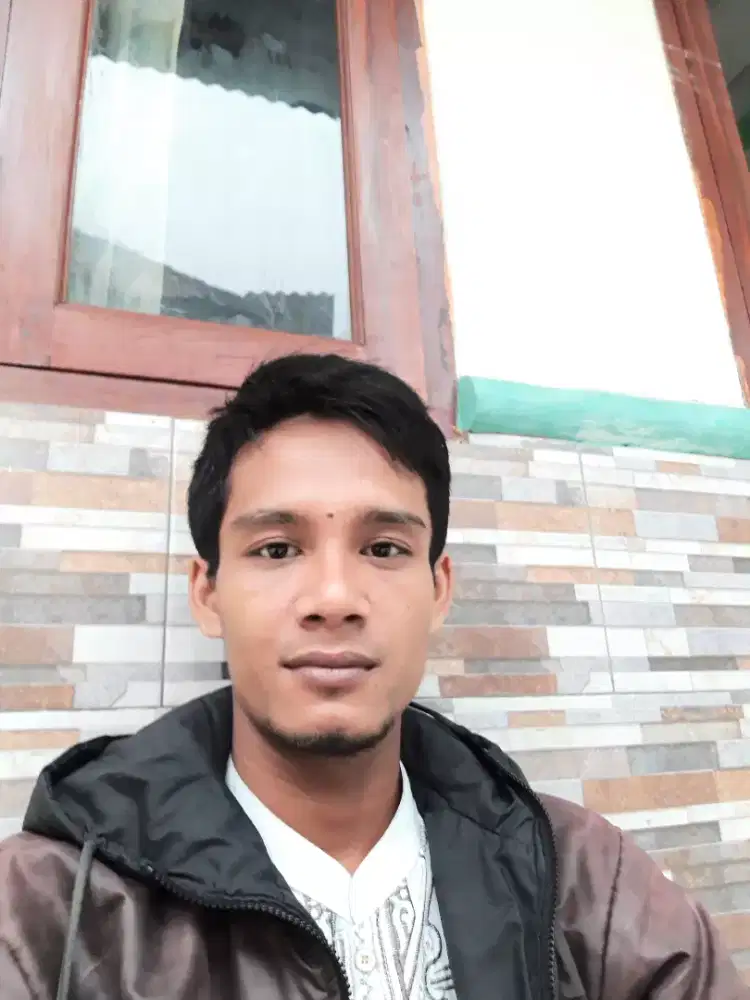 Cari pekerjaan apa saja, lulusan SMK, bisa nyupir punya sim A dan C