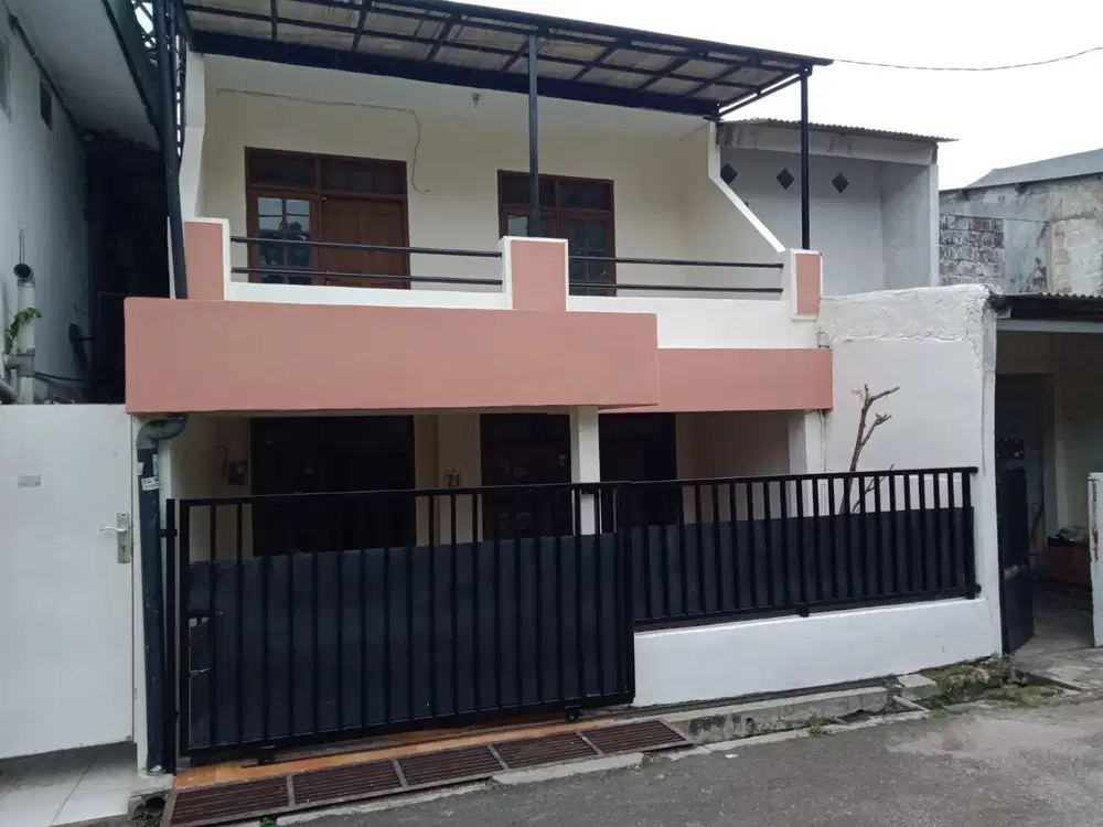 HOT LISTING DI JUAL CEPAT RUMAH DI KOMPLEK PASAR JUMAT KEBAYORAN LAM