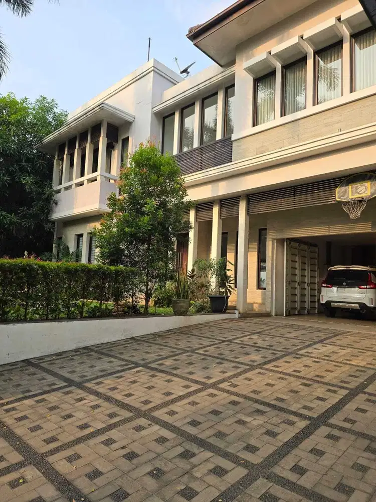 FOR SALE RUMAH SIAP HUNI DI KEMANG JAKARTA SELATAN