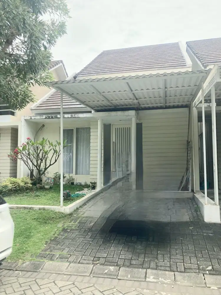Rumah minimalis homey Citraland utara dekat sekolah Citra Berkat