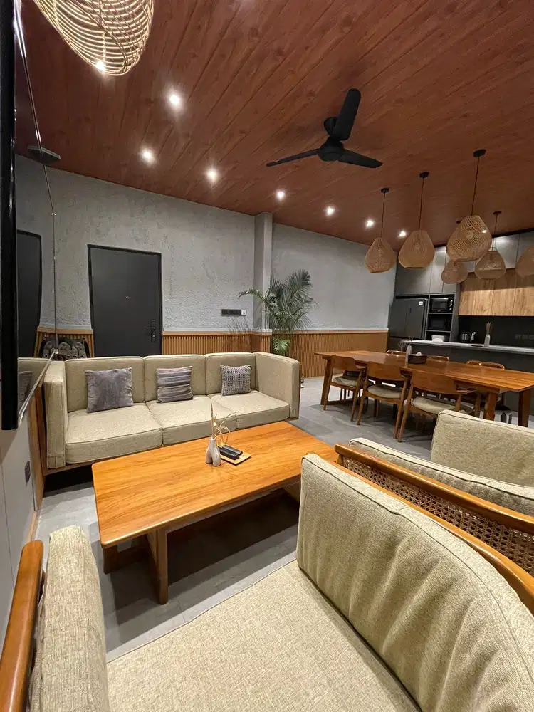 MURAH RUMAH BARU FULL FURNISHED DI SUVARNA SUTERA