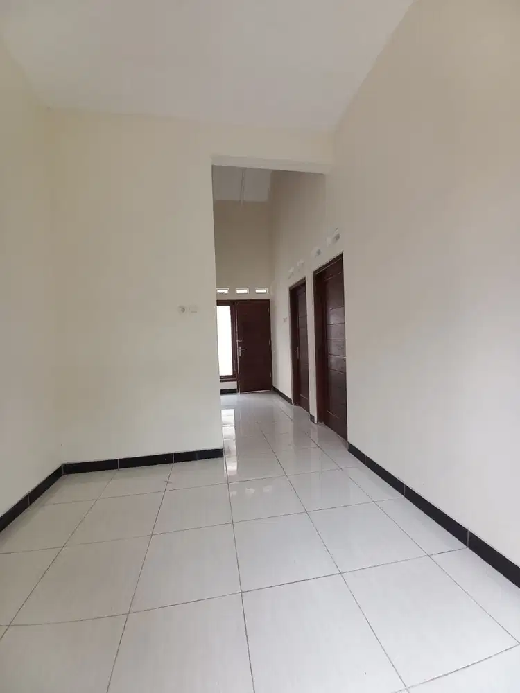 Rumah 2 Lantai Harga 1 lantai di barat RSA UGM 10 mnt ke ringroad