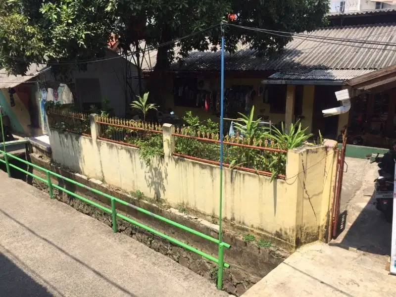 DIJUAL  RUMAH HITUNG TANAH DI CILANDAK  JAKARTA SELATAN