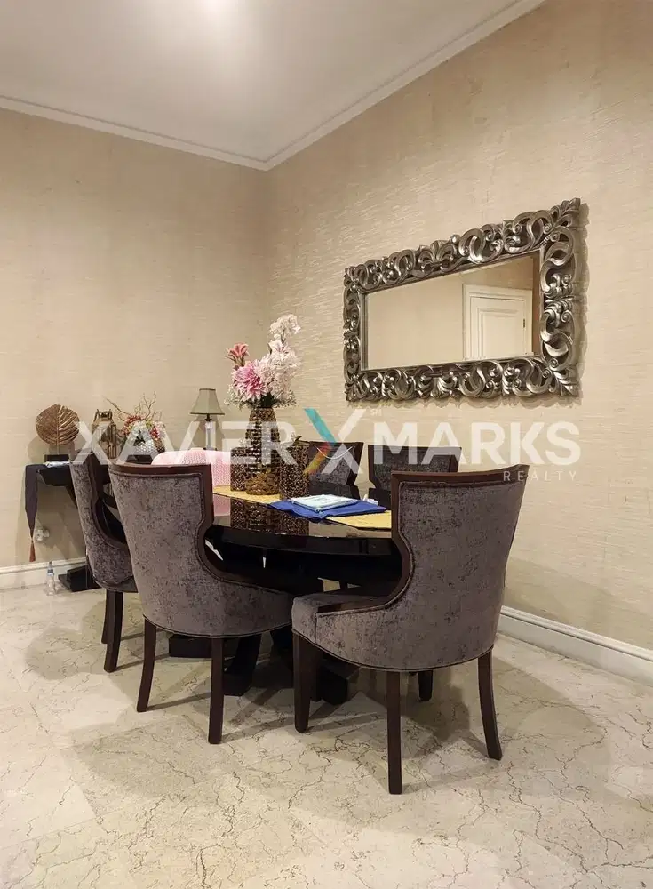 RUMAH MEWAH 2 LANTAI FONTAINEBLEAU BUKIT GOLF BSD DAPUR LUAS ESTETIK