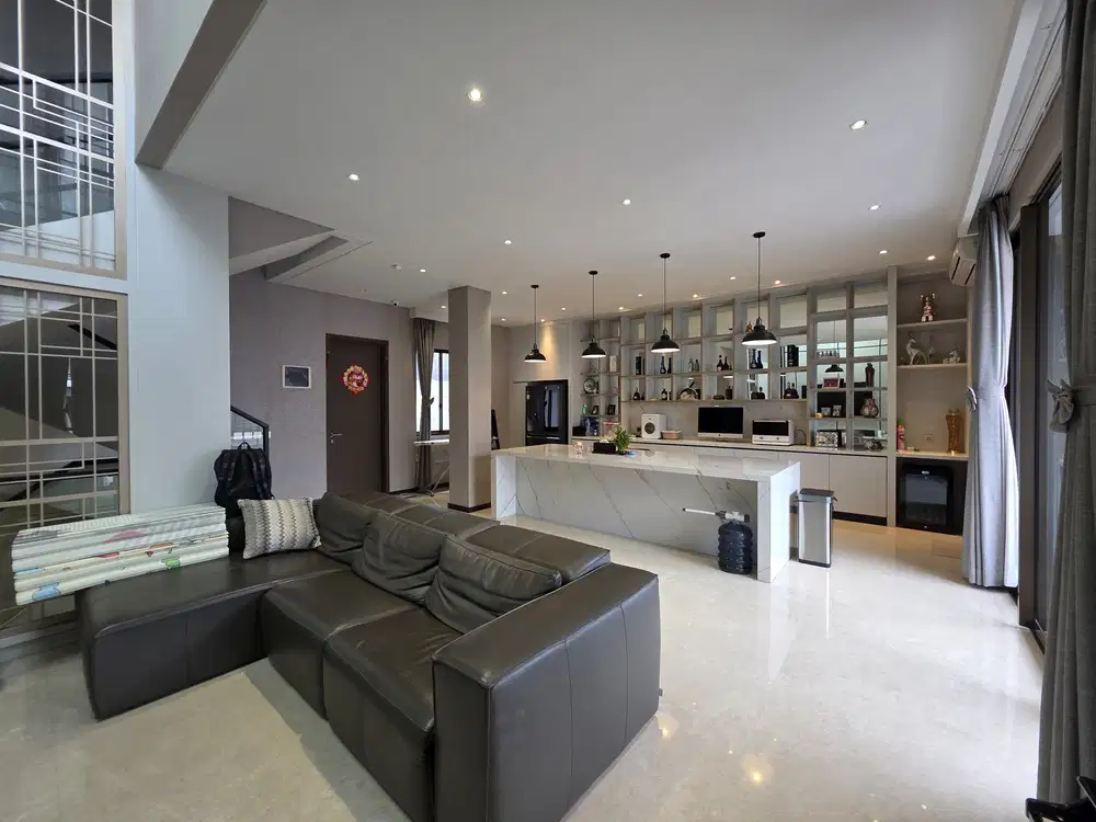 Rumah mewah full furnish BSD Zora