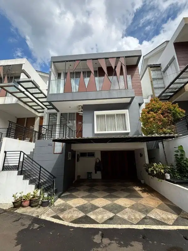 Jual rumah siap huni dalam cluster Pejaten Barat Jaksel