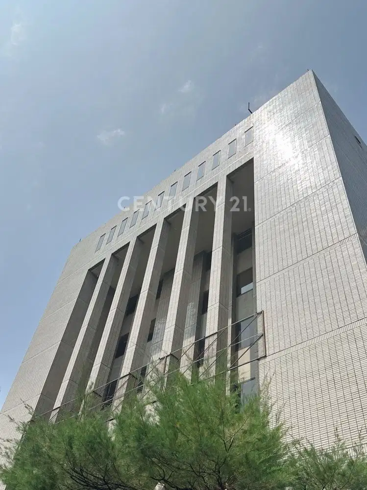 Gedung Siap Pakai Di Lokasi Super Strategis Di Menteng