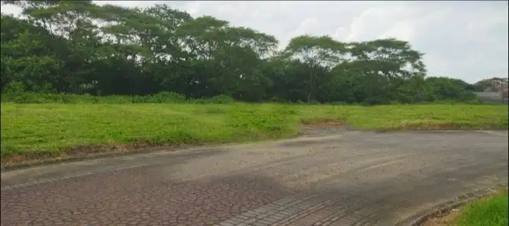 TANAH KAVLING TELUK GOLF CITRALAND SUDAH SHM LOKASI SANGAT NYAMAN