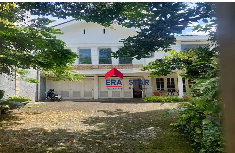 Rumah mewah, asri dan nyaman di Kawasan elit Cilandak Timur, Jakarta S