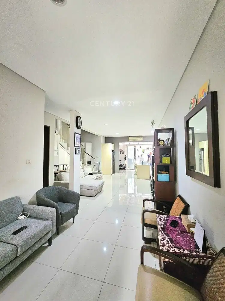 Rumah Cantik Siap Huni 2 Lantai Di Puri Padi Padi Lr16688