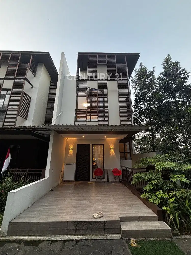 Rumah Nyaman Siap Huni Di Greenwich Park, Whelford BSD City