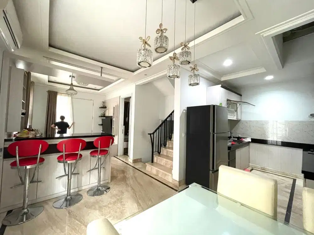 Rmh Hoek Mewah di Sedayu City 112,5m2 – Furnished, Sertifikat Ready