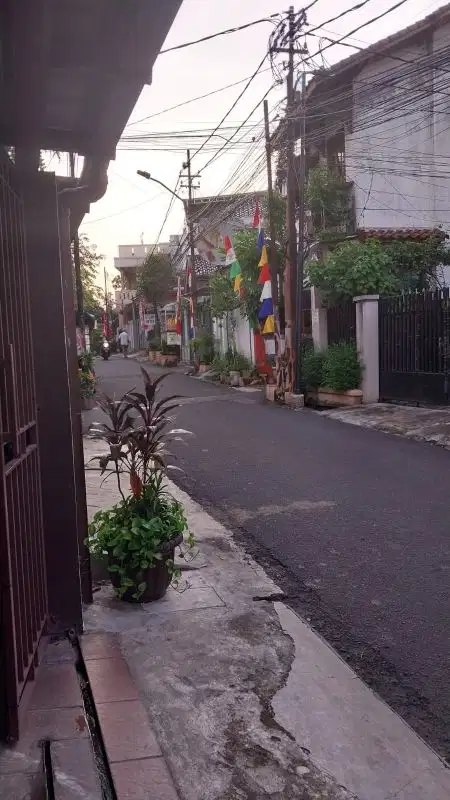 Rumah 2Lt rapi murah siap huni deket MRT haji nawi di Cipete Jaksel