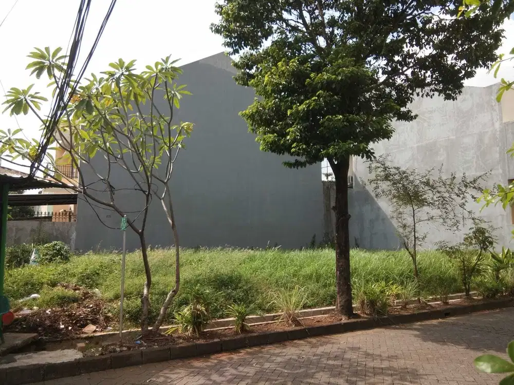 Tanah Kavling Hoek Griya Permata Dekat Metland Puri Cipondoh