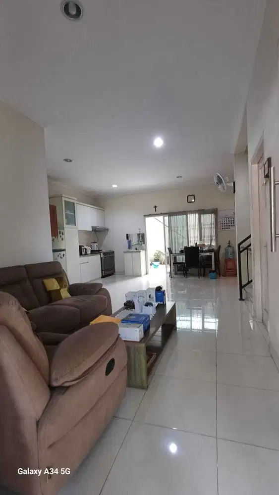 Rumah Bangunan Mandiri Cluster Palma Citra Raya