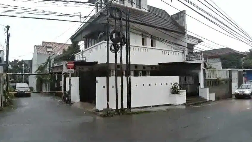 Rumah 3 lantai 40 MTR ke Fatmawati Raya dekat stasiun MRT di Cilandak