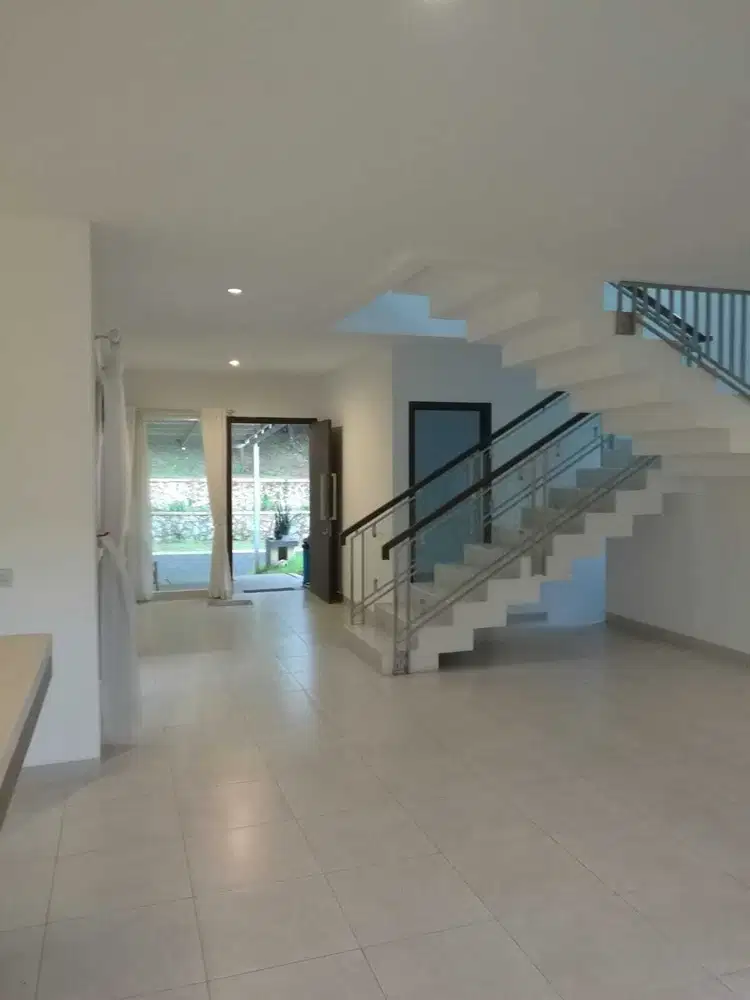 Dijual Rumah Semi Furnished di Vermont Parkland BSD