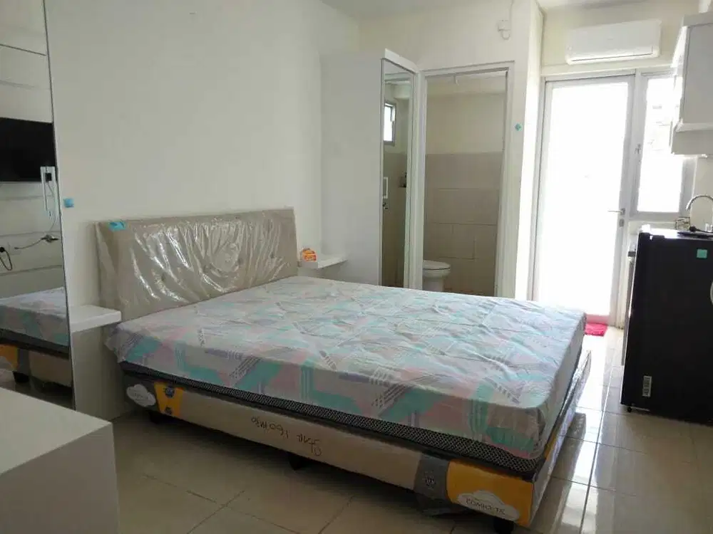 Apartemen Educity tipe Studio View Pool dekat dengan Mall