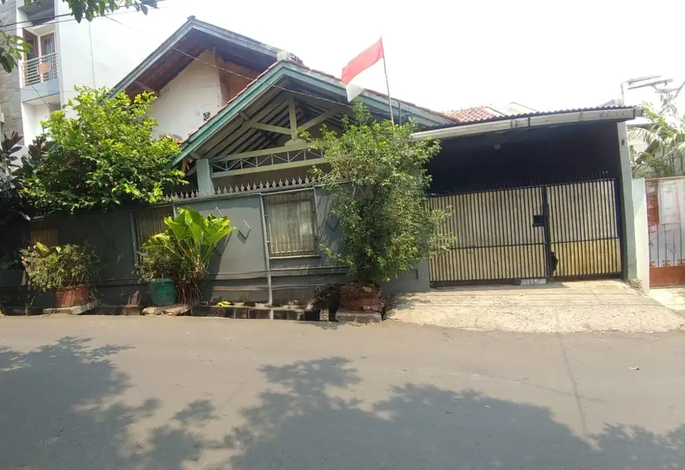 DIJUAL RUMAH TINGGAL KAWASAN RAWA SIMPRUK GROGOL SELATAN