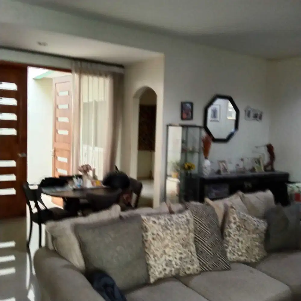 Disewakan Apartemen La Ritz 2 BR Pakuwon Indah