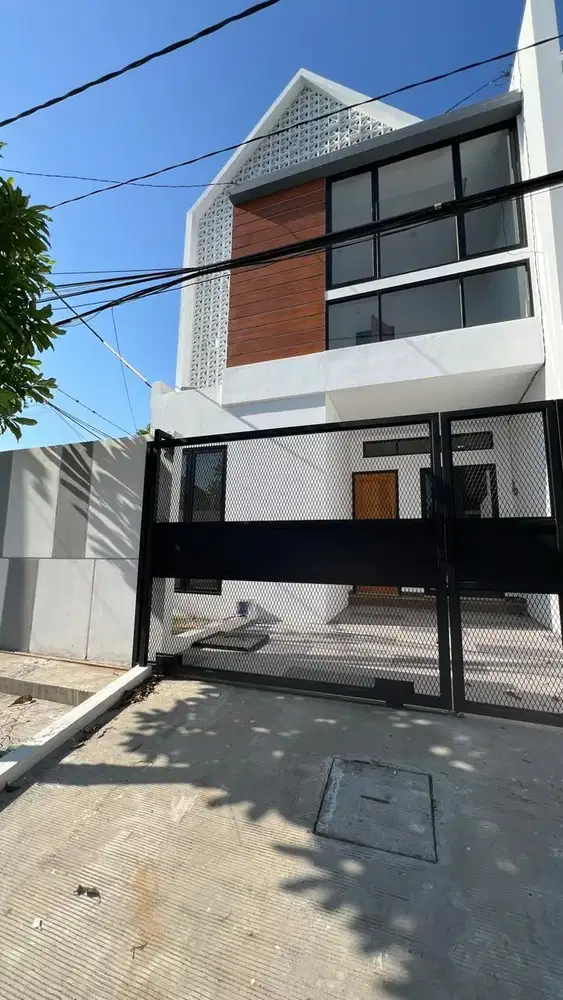 Dijual Rumah murah 2 Lantai dekat jalan raya kenjeran surabaya