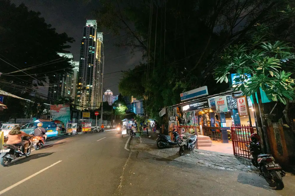 Rumah Turun Harga di Kawasan Ramai Setiabudi