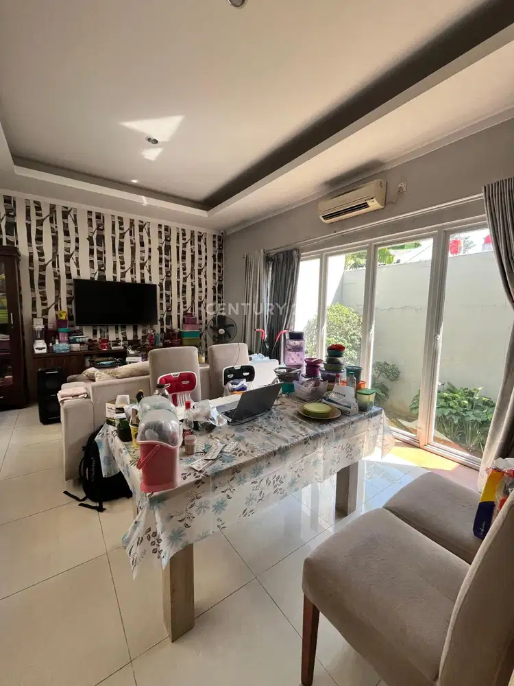 Rumah Siap Huni Fully Furnished Di Kebayoran Bintaro Om16942