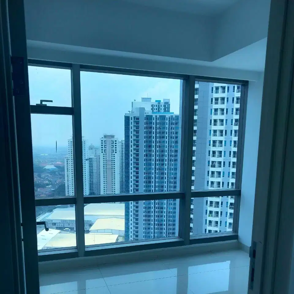 Dijual murah Apartemen La Ritz 3 BR