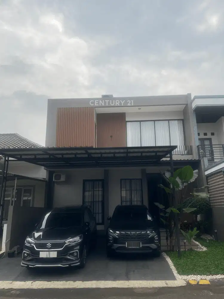 Rumah Cantik Semi Furnished One Gate System Di Graha Raya Js16740