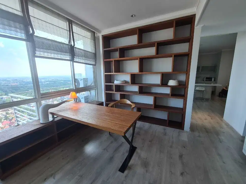 Apartemen 3 bedroom d renov jadi 2 BR MEWAH