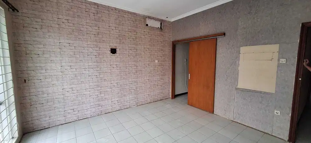 Ruko Satelit Town Square Sukomanunggal Area Pertokoan dan Perkantoran