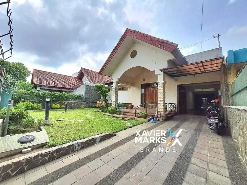 DIJUAL RUMAH STRATEGIS DI JL GUNUNG GUNUNG KAWASAN IJEN MALANG