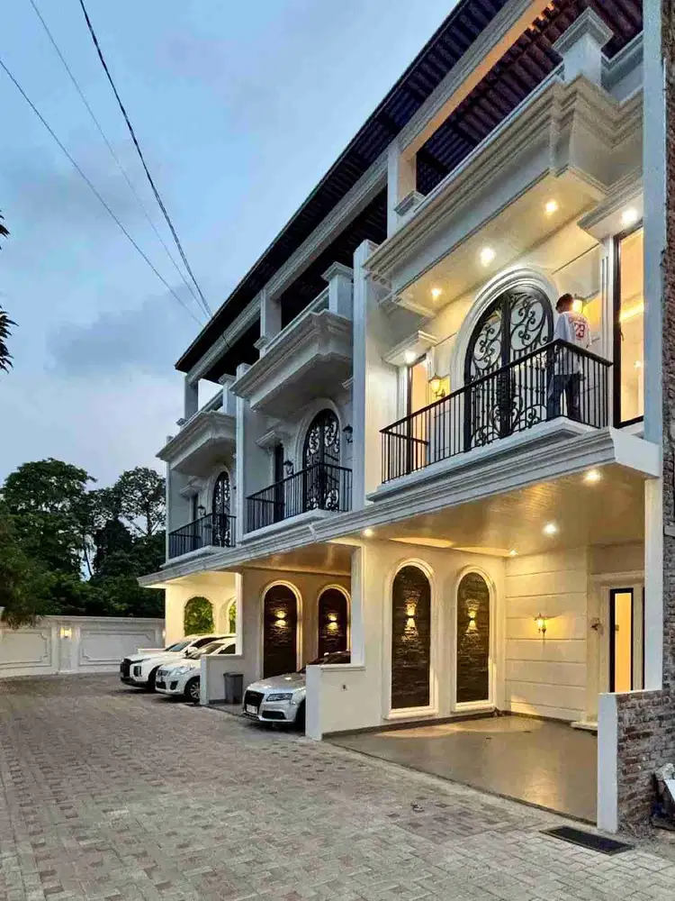 Jual Rumah Classic Modern  Di Jagakarsa  Free Biaya KPR