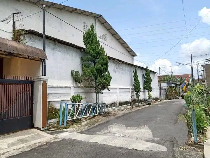 Dijual Gudang Polehan di area Blimbing, Tengah Kota Malang
