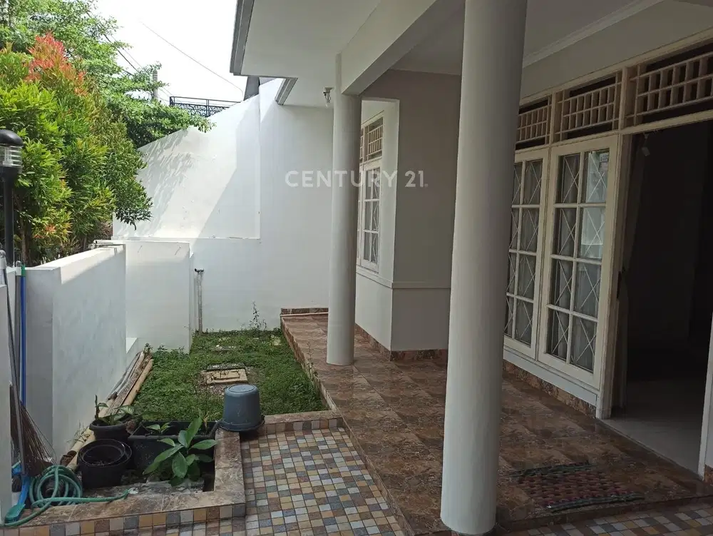 Dijual Cepat Rumah Modern Siap Huni Di Sektor 9 Bintaro FM16085