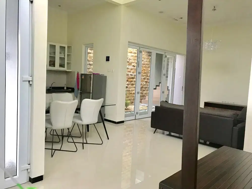 DIJUAL RUMAH Ijen Nirwana Malang BAGUS MURAH