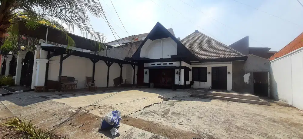 Jalan Opak Komersial Area Surabaya Pusat