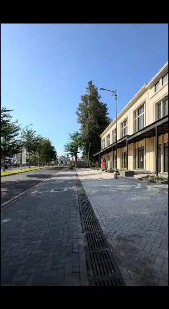 Segala usaha jalan Ruko wiyung london terMURAH disitu wisata bukit mas