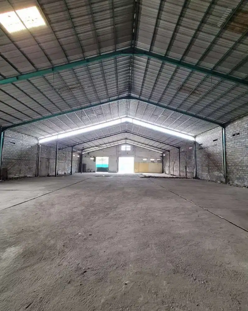 TURUN HARGA GUDANG SIAP PAKAI STRATEGIS