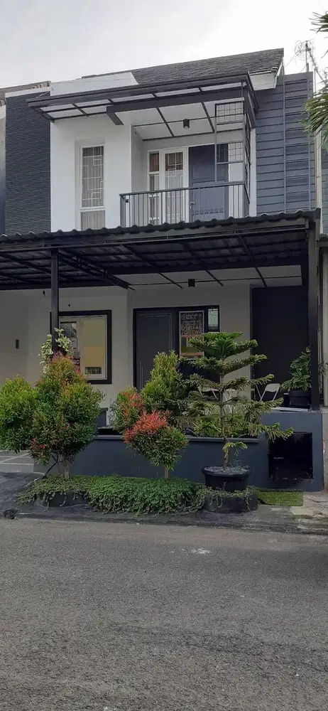 Dijual Rumah Cantik Siap Huni di Cluster Harmoni Harapan Indah, Bekasi