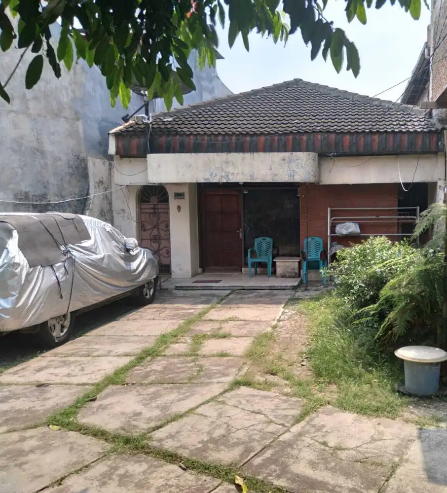 DI JUAL RUMAH DI  JL KUNINGAN KARET KUNINGAN SETIABUDI JAKARTA SELATAN