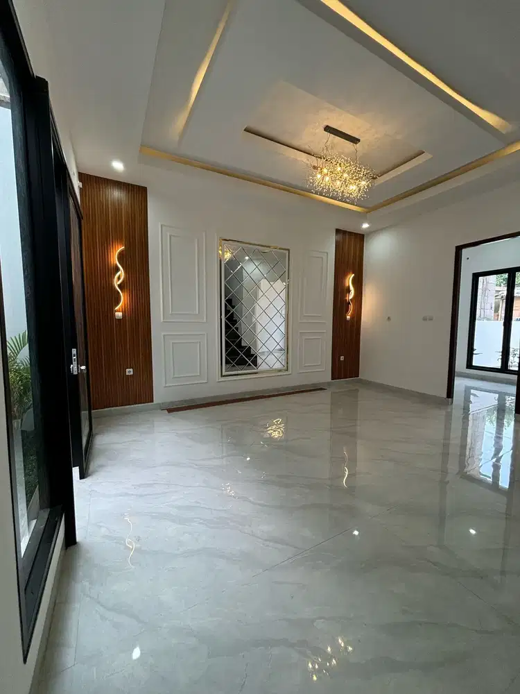 Murah rumah mewah 2Man baru Jagakarsa Jakarta Selatan