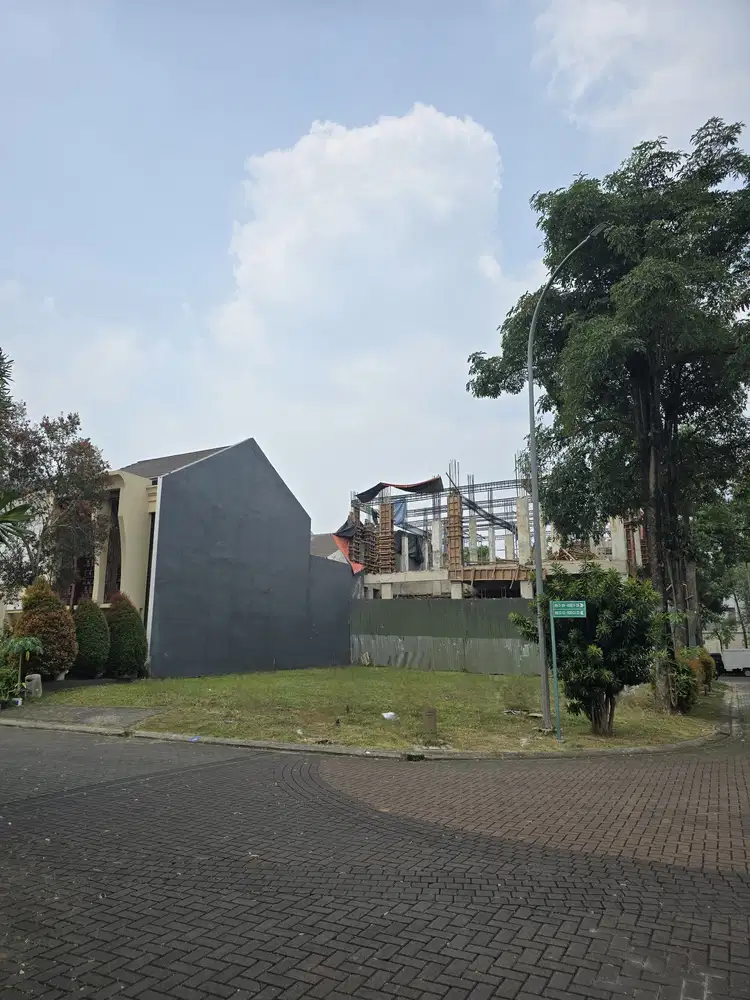 Dijual Kavling Hoek Strategis di Greenwich Mayfield BSD 16jt/m²