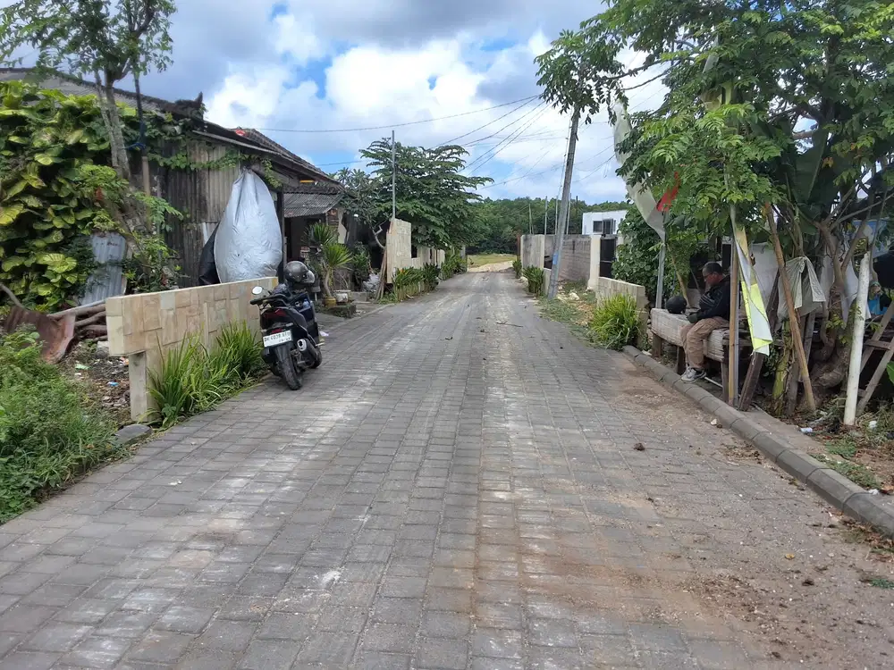 TANAH 8,32 ARE JALAN GIGIT SARI II JIMBARAN