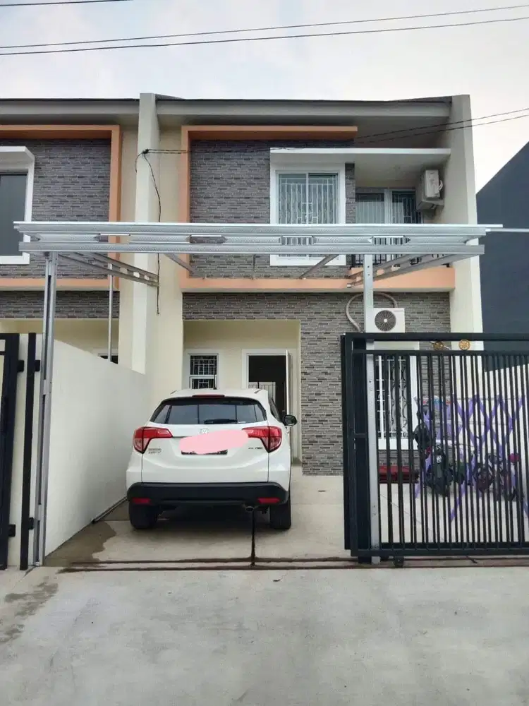 Rumah Unik  Taman Telaga Mediterania Citra Raya