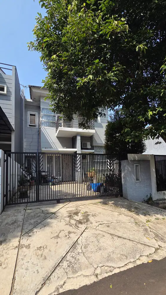 Jual Rumah di Anggrek Loka BSD Tangerang Selatan Banten