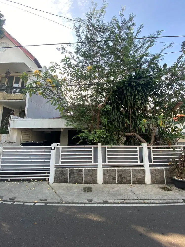 DIJUAL RUMAH JALAN BENDA KEBAYORAN BARU JAKARTA SELATAN SHM