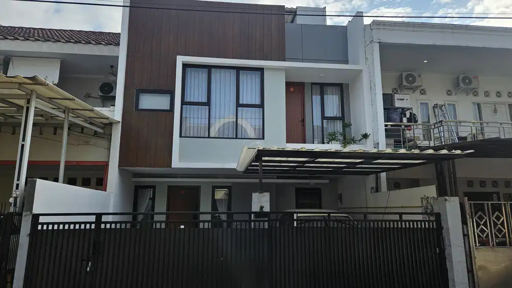 Jual Rugi Cepat Murah Rumah di Taman modern cakung Full renov SHM