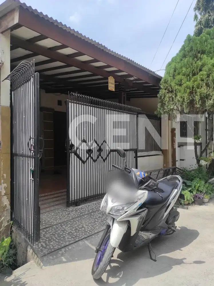Rumah Boulevar Hijau, Kota Harapan Indah, Bekasi