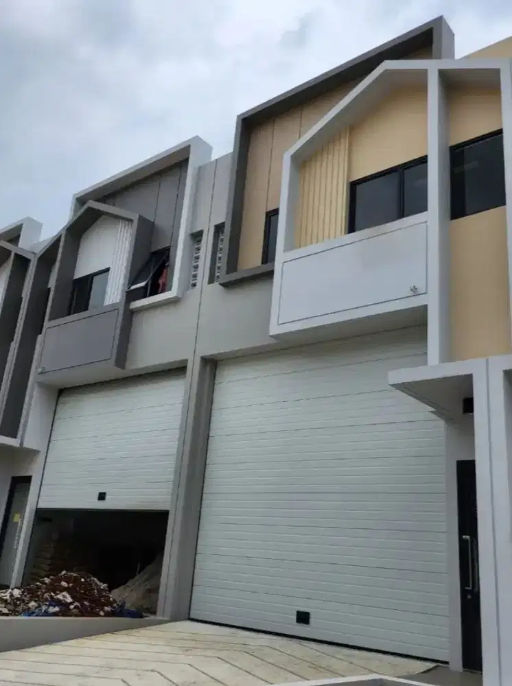 Gudang Taman Tekno BSD Siap Pakai